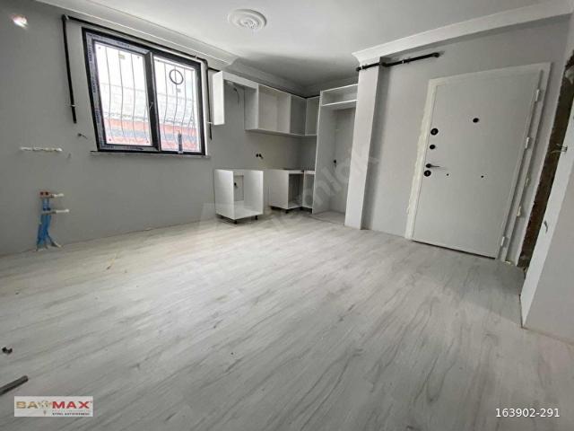 ÇEKMEKÖY TAŞDELEN SIFIR BİNADA YERDEN ISITMALI 1+1 SATILIK DAİRE
