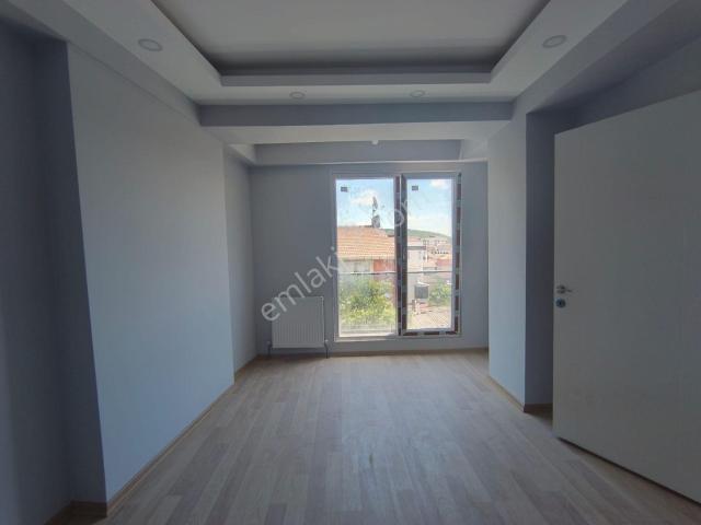 Çekmeköy Ekşioğlu Mh Kiralık Lüks 2+1 75m² Sıfır Ara Kat Daire