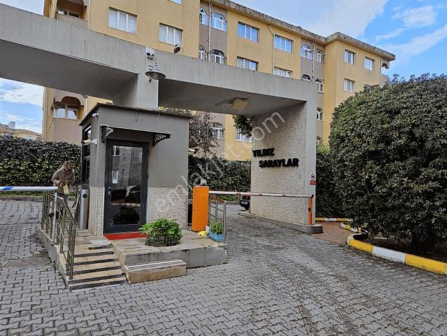 Çekmeköy Hamidiye Mah.yıldız Saraylar Sit.3+1 Satılık Daire