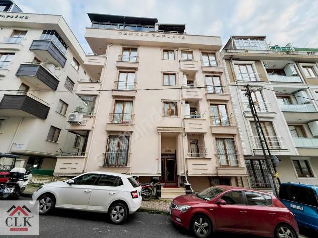 Çekmeköy Hamidiye Mah. Satılık 2+1 Ara Kat Daire