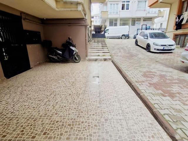 Çekmeköy Taşdelen Aydınlar 2+1 85m Giriş Kat Aydınlık Ferah
