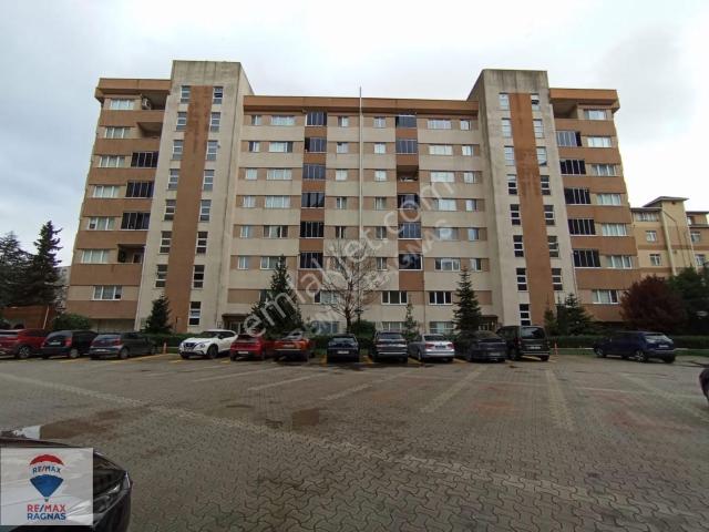 Çekmeköy Taşdelen Parkverde Sitesin'de 2 + 1 Satılık Daıre