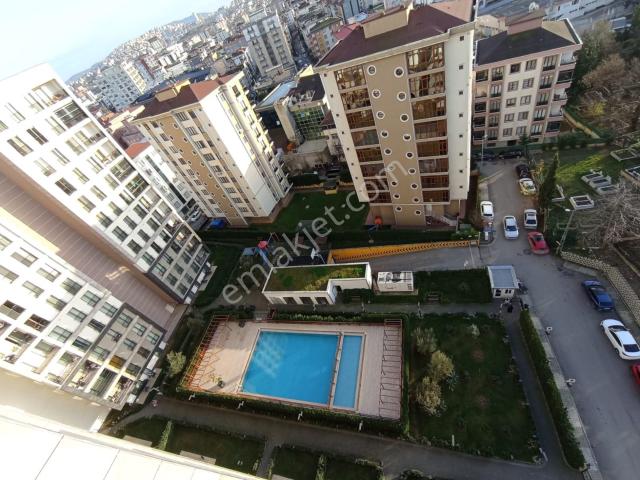 Çekmeköy Taşdelen Payidar Sitesi Geniş 3+1 Kiralık Daire