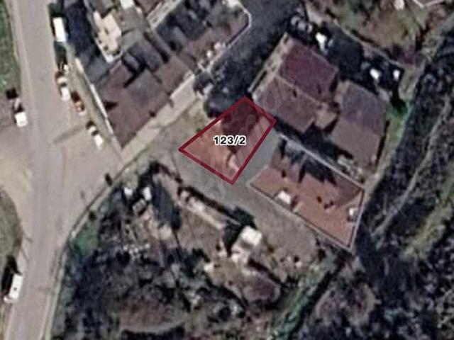 Çekmeköy'de satılık 140 m2 imarlı Arsa