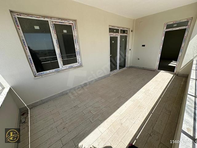 EKOL'DEN HAVUZLU SİTE İÇİNDE KÖŞE DAİRE ARA KAT 3+1 HARİKA DAİR