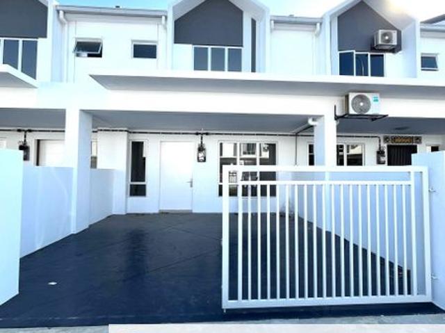 Eka Heights Precint 10