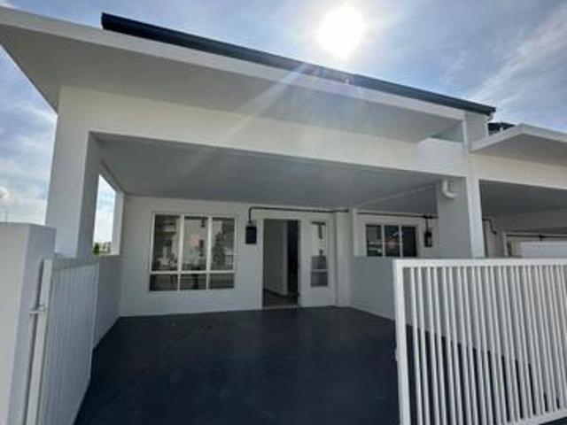 EkaHeightsNilai22x7020x70NegeriSembilan2StoreyHouseDoubleStorey
