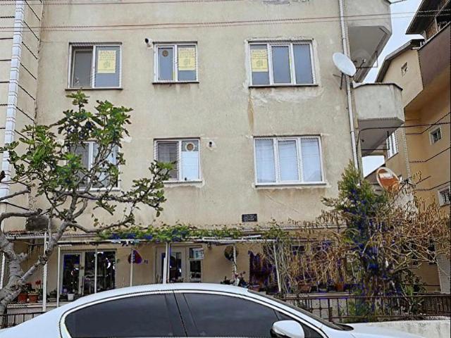 ŞEKERCİOĞLU GAYRIMENKUL'DEN MERKEZDE 2+1 SATILIK DAİRE