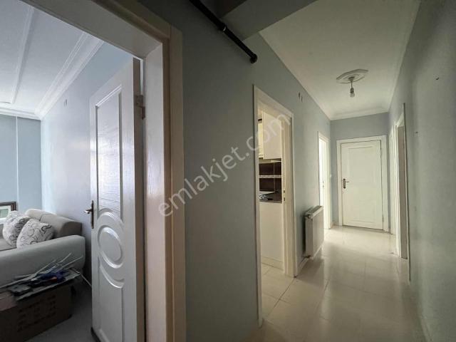 Eker'den Sevinç Caddesi Yakınında Depozitosuz 3+1 Kiralık Daire