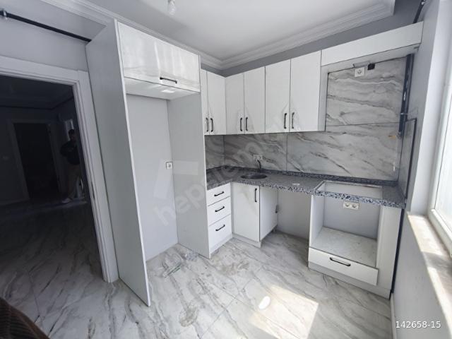 ŞEKEROĞLU EMLAK'TAN YENİ MAHALLE'DE 2+1 SIFIR DAİRE