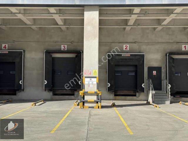 Şekerpınar'da Tek Kat Avantajlı 8.000 M2 Kiralık Lojistik Depo