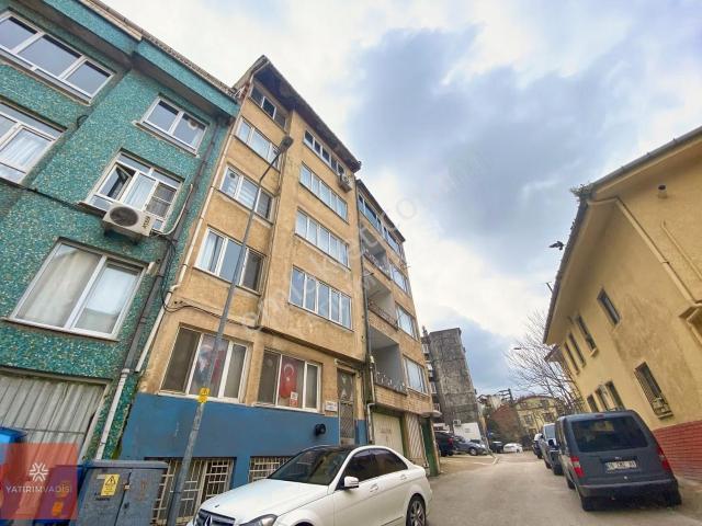 Çekirge' De Muhteşem Lokasyonda Arakat 2+1 Satılık Daire