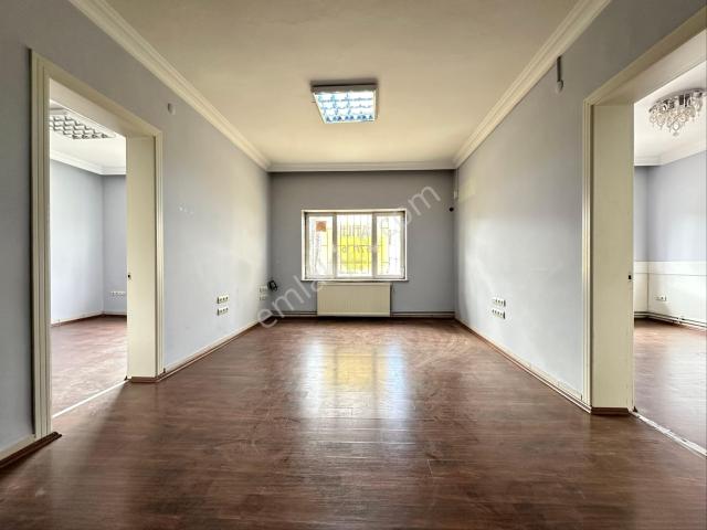 Çekirge Uludağ Cadde Üzeri Satılık Bina 4 Katlı