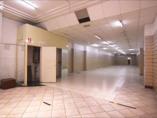 Ekiser vende local en Calle Mayor Pamplona