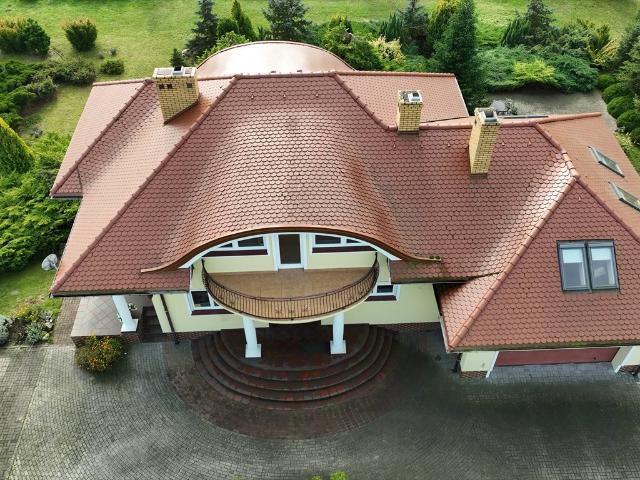 Ekskluzywna willa 307 m² na 2,5 ha w Starej Białej