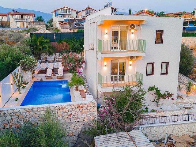 Ekskluzywna willa z basenem i widokiem na plażę Patara