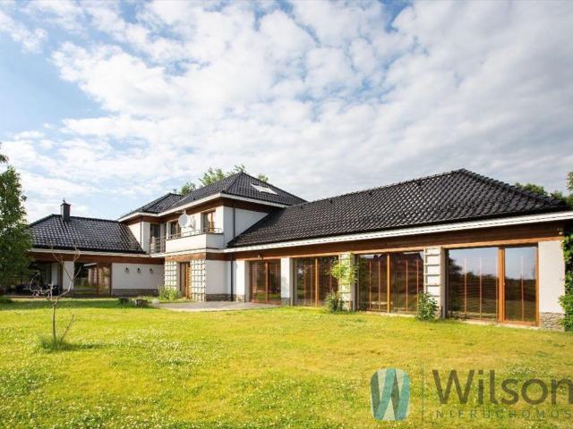 Ekskluzywna rezydencja 560 m² z SPA duża działka 12 000 m²
