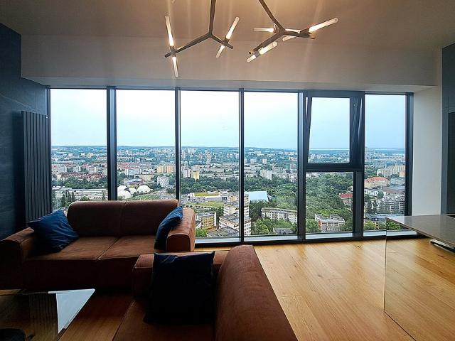 Ekskluzywne 3 pokojowe mieszkanie w Hanza Tower z panoramicznym widokiem