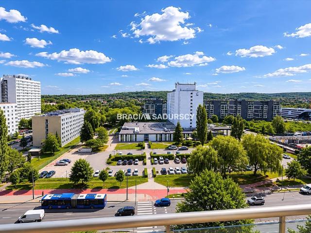 Ekskluzywny 4 pokojowy apartament z panoramicznym widokiem
