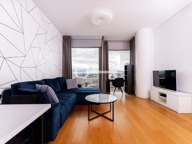 Ekskluzywny 2 pokojowy apartament z panoramicznym widokiem