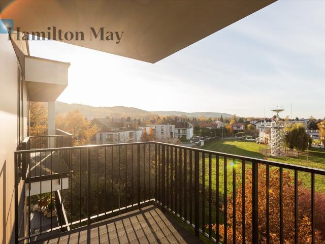 Ekskluzywny apartament z panoramicznym widokiem na Las Wolski