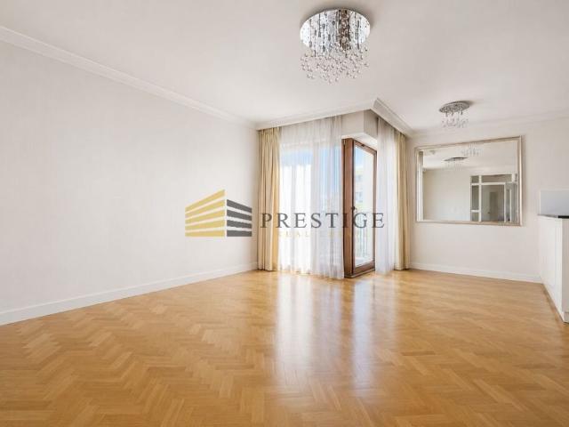 Ekskluzywny apartament 96 m² w centrum Warszawy garaż