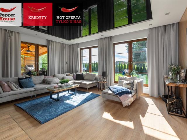 Ekskluzywny dom 300 m² z garażem, nowoczesny design