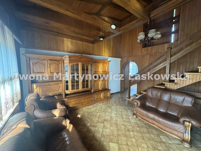 Ekskluzywny dom 7 pokoi na Przylesiu, 307 m², pełne media
