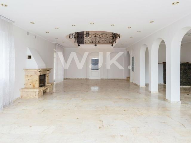 Ekskluzywny dom 550m2 w Wilanowie z 5 sypialniami i ogrodem