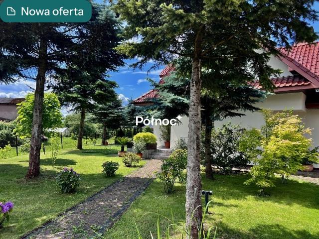 Ekskluzywny dom z ogrodem, tarasem i fotowoltaiką