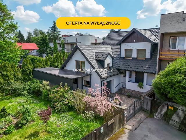 Ekskluzywny dom z SPA, klimatyzacją i garażem w Krakowie