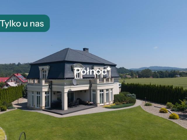 Zapraszam do obejrzenia ekskluzywnego domu 574 m² z salami kinową i bilardową