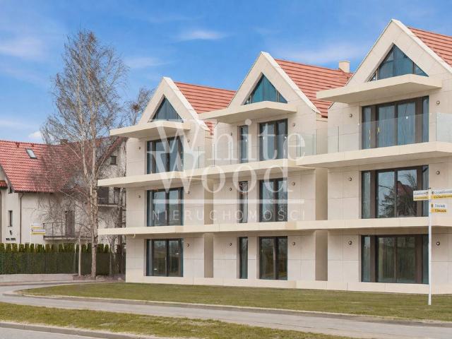 Ekskluzywny lokal z widokiem na zatokę w Amber Haven