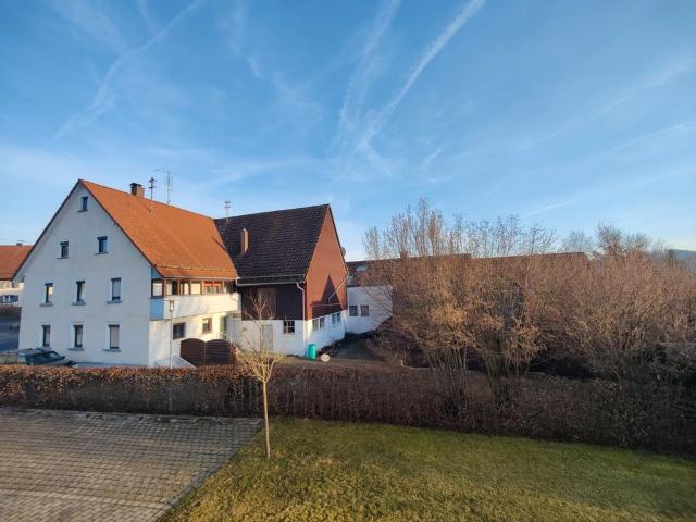 ehem. Bauernhaus mit viel Platz!