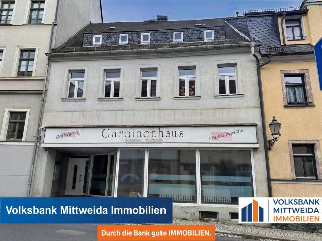Ehemaliges Wohn und Geschäftshaus im Zentrum der Stadt