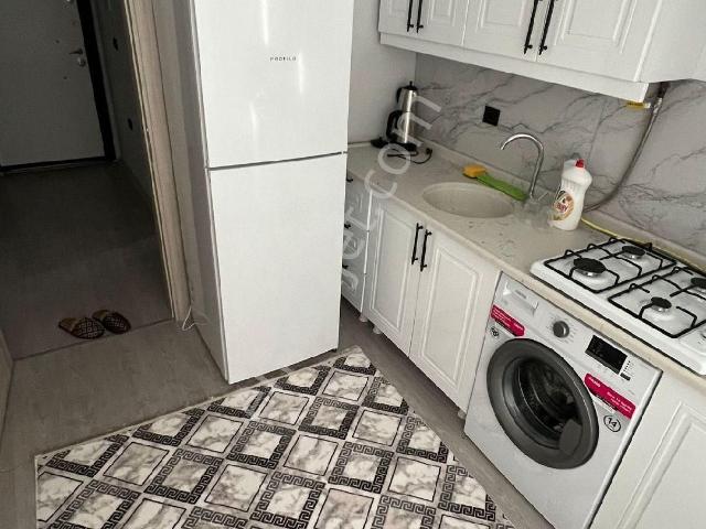 Şehitler De Satılık Ara Kat 1+1 Eşyalı Apart