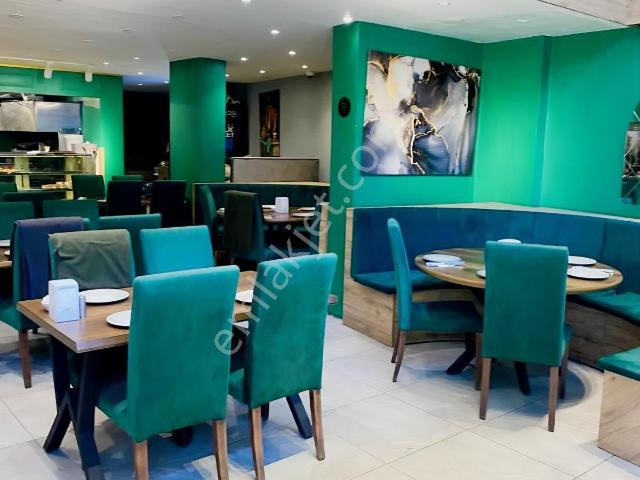 Şehitler İnönü Caddesinde Lüx Kiralık Restoran