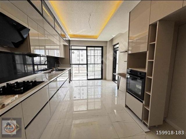 ŞEHİTLİK MAHALLESİNDE GÖRÜLMEYE DEĞER SIFIR FULL YAPILI 4+1 DAİRE