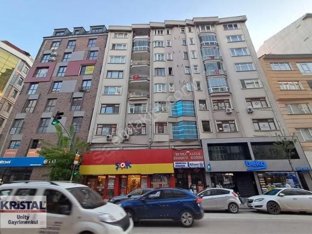 Şehir Merkezınde Cengiz Topel Caddesi Üzerınde 3+1 Satılık Daire