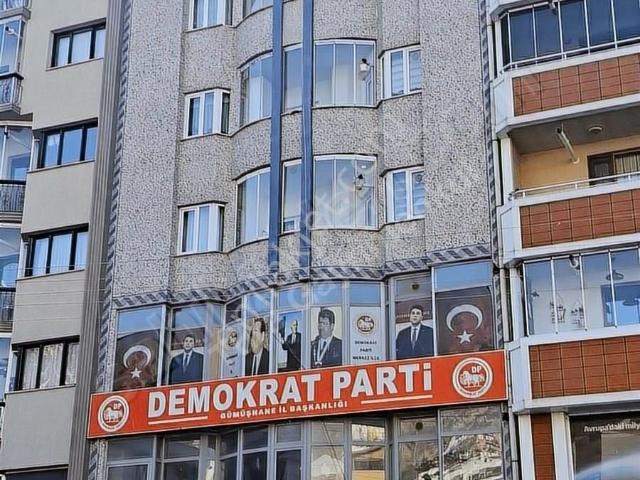 Şehir Merkezi Cadde Üzeri 170 M2 Daire Yada Ofis Olarak Kullan !