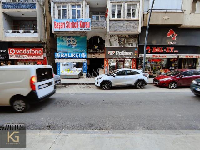 şehir Merkezi Anlayan Pasajında Kiralık İş Yeri