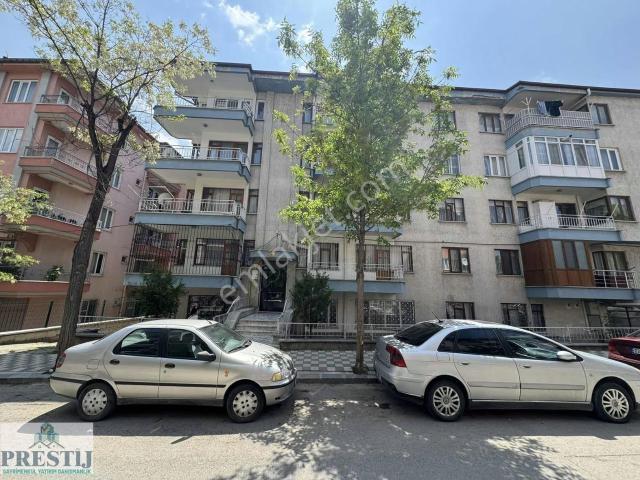 Şehir Merkezinde Afjetli Ve Doğalgazlı Masrafsız Daire