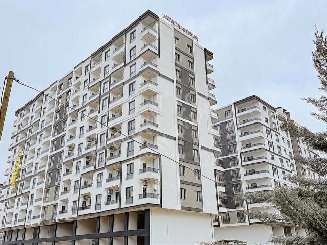 Şehir Hastaesi Karşısı En Güzel Köşede Satılık 1+1 Lüks Daire