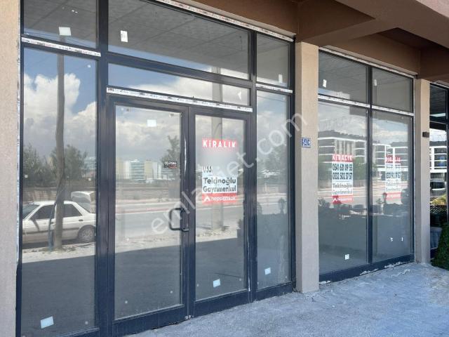 Şehir Hastane Karşısı Cadde Üzeri Kiralık Dükkan 72 M²