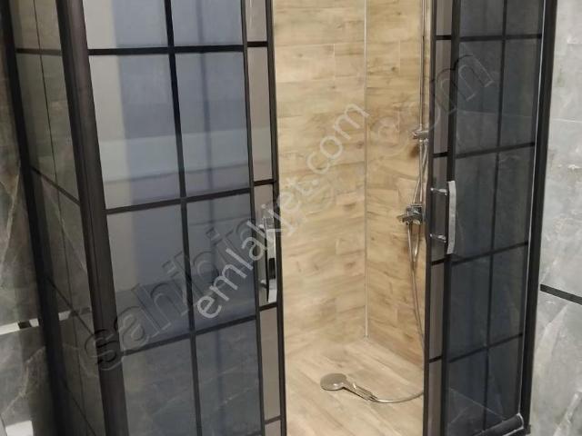 Şehir Hastanesi Karşısında Yola Cepheli 4 Artı 1 Kiralık Arakat