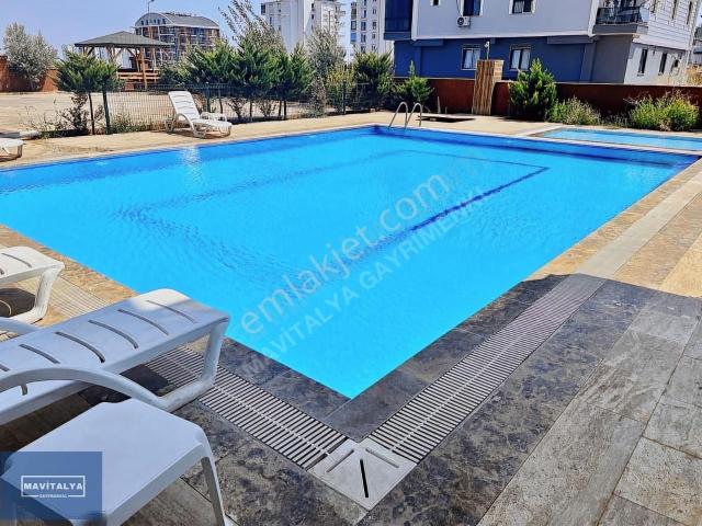 Şehir Hastanesine 1 Km, Havuzlu Sitede Sıfır Eşyalı Kiralık 2+1