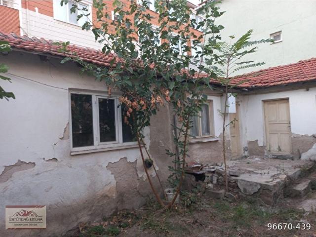 ŞEHRİN İÇİNDE MÜSTAKİL EV DAİRE FİYATINA