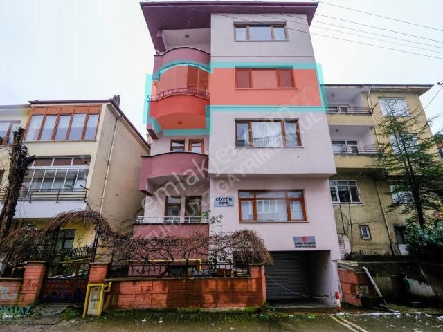 Şehrin Göbeği Kırtepe 140 M2 Ara Kat 3+1 Fırsat Daire