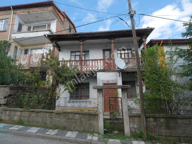 Şehrin Göbeği Köyortası Mahallesinde 2 Kat Müstakil Satılık Ev