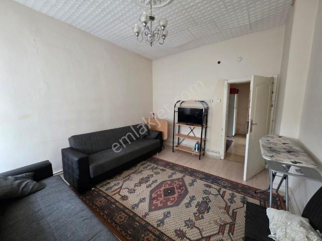 Şehrin Merkezin De 2+1 Eşyalı Daireler.